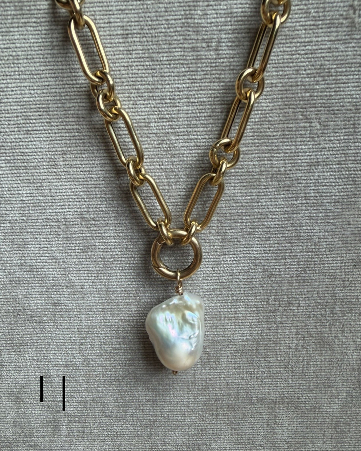 Baroque Pearl Drop